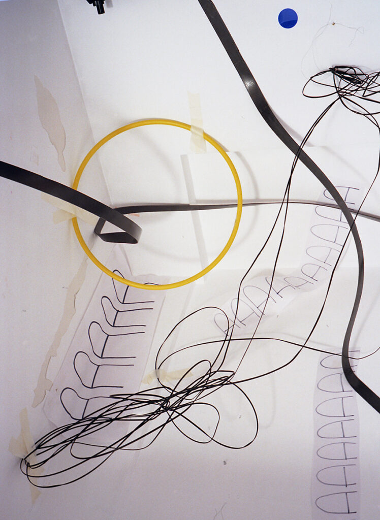 abstract circles
cables